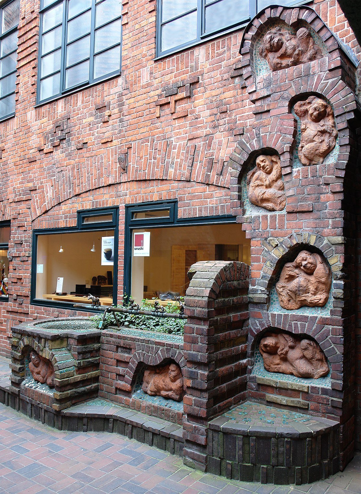 ⛲ 일곱 게으름뱅이 분수 (지벤-파울렌-브루넨)